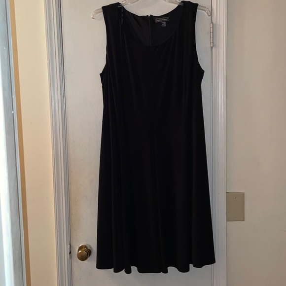 Jessica Howard Dresses & Skirts - Jessica Howard black sleeveless dress size 20W